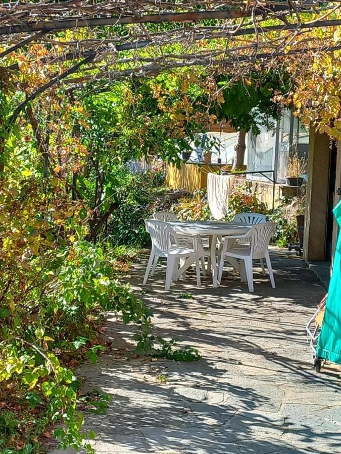 Bas De Villa, 2 Terrasses, Piscine, Spa, Sauna... Neffes المظهر الخارجي الصورة